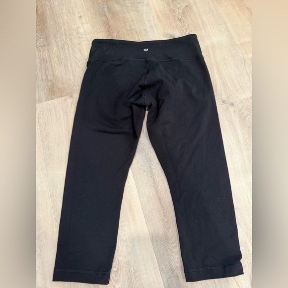 lululemon athletica Pants - Lululemon All black leggings 19” size 8